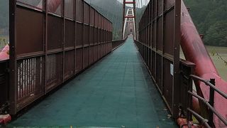 夢のかけ橋がランドマークの道の駅