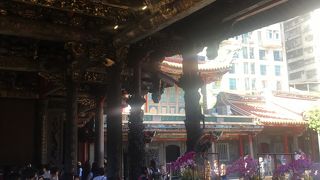 ご利益の  デパート？