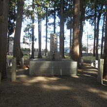太素公園の中心部には新渡戸一族の墓所
