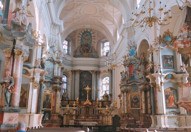 南西側から旧市街に入る際の目印