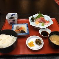 夕食　刺身定食