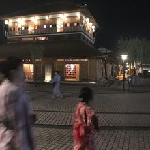 夜の古総湯