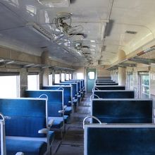 ディーゼルカーの内部