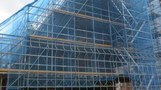 何と改修中でした、残念！