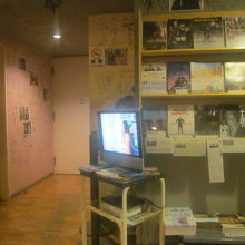 パンフ類も充実しています。