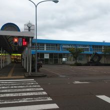 JR柏崎駅前の様子です。