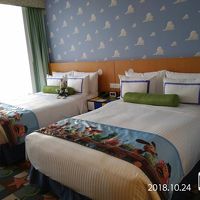 スタンダードルームのベッド