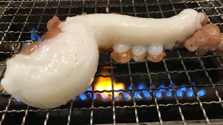 活たこの網焼き