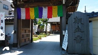 柴又と金町の間にある寺院