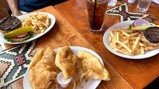 ロッジ近くのレストラン