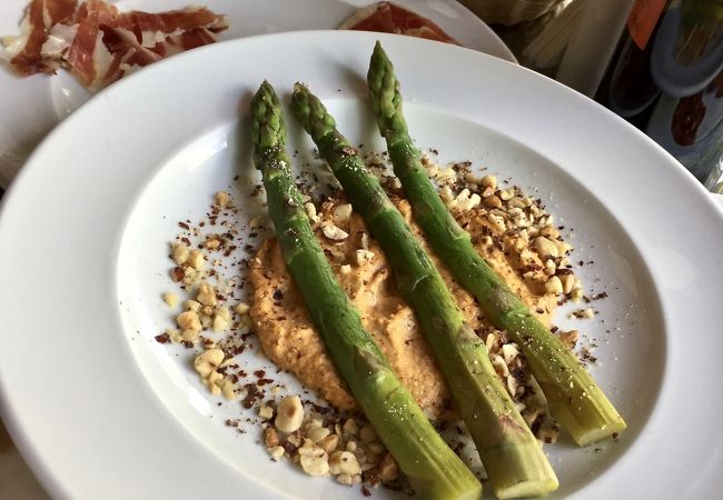 おおっ...ここ最高～かも。ベロニカ博物館という気味の悪い名前の本格的スペイン小料理屋（モエマ地区／サンパウロ／ブラジル）