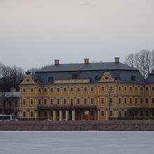メンシコフ宮殿