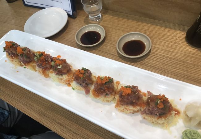カリフォルニアビーチ ロックン寿司