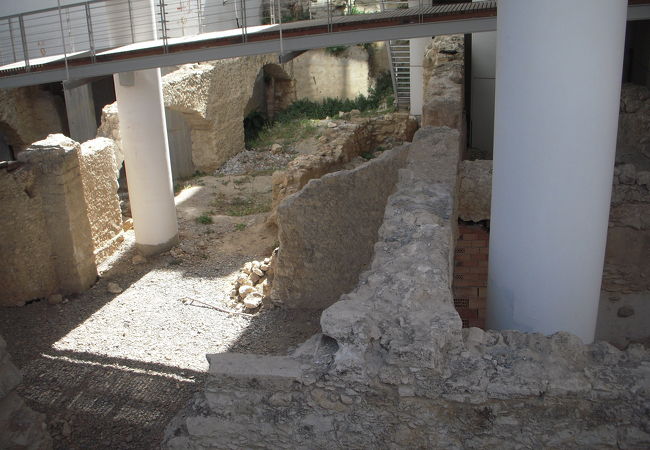 考古学博物館に展示されているクレタ文明（ミノア文明）は、エーゲ文明のうち、クレタ島で栄えた青銅器文明のことです。 