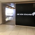 オーストラリアパース空港に有るラウンジですがアルコール類はニュージーランドブランドです