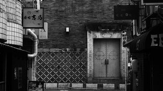 「鴨川踊り」の会場