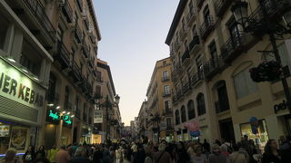 アルフォンソ1世通り