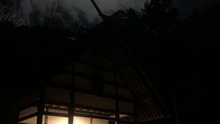 現在、周辺道路の工事中です。迂回して神社まで行くことになります。