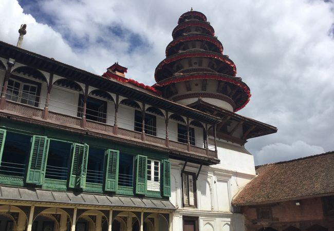 パンチャ ムクヒ ハヌマン寺院