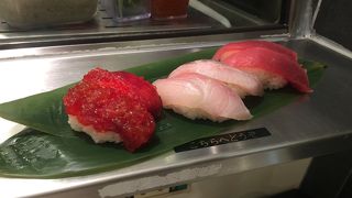 すじこ、カンパチ、まぐろ、蟹味噌、つぶ貝！