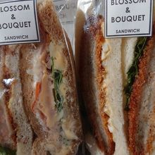  海老カツと具だくさんとタルタルフィッシュ