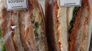 小田急百貨店でサンドイッチ