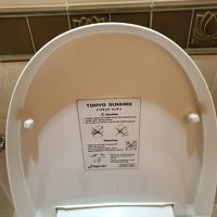 トイレ。「トウキョウスッキリ」?　クスッとくる。