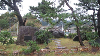夕鶴以外にもたくさんの民話が残っていそうに感じさせます。