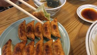 餃子以外も美味しい