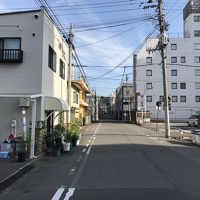 ホテル脇の道、いわき駅方向