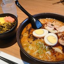 熊本ラーメン&高菜明太ごはん