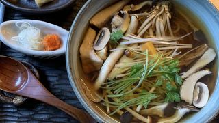 おしゃれなお蕎麦屋さん！