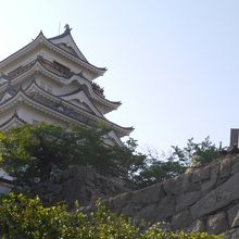 きれいに建っています。