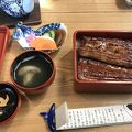 鰻の厚さとやわらかさに感動