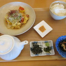 水の食卓 百けん濠