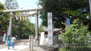 三社様で親しまれる