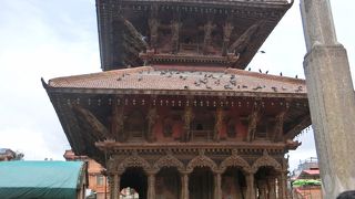 Char Narayan Templeは再建されたようです