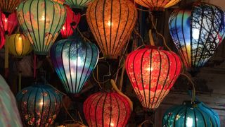 夜も楽しいホイアン