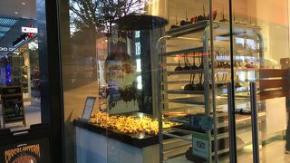 ロッキー マウンテン チョコレート (バンクーバ店)