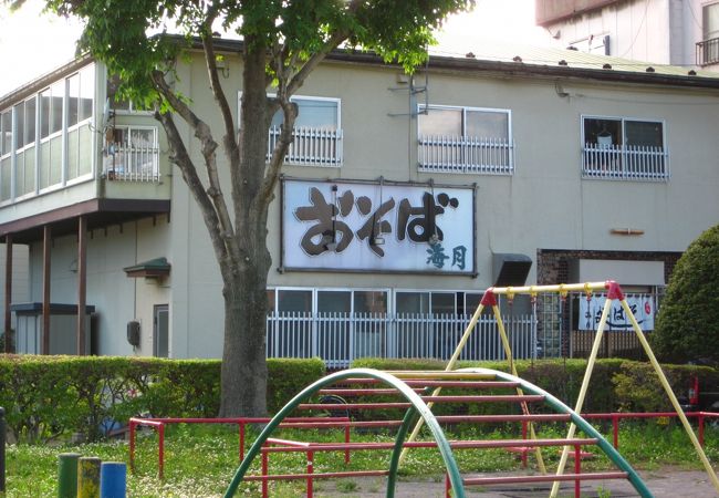 出汁が絶妙に好い味出してます！　～　おそば海月