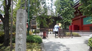 影向堂境内の堂