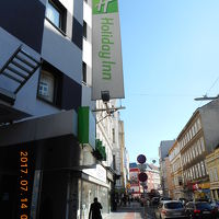 あまり目立たないおとなしい外観