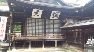 立派な神社です