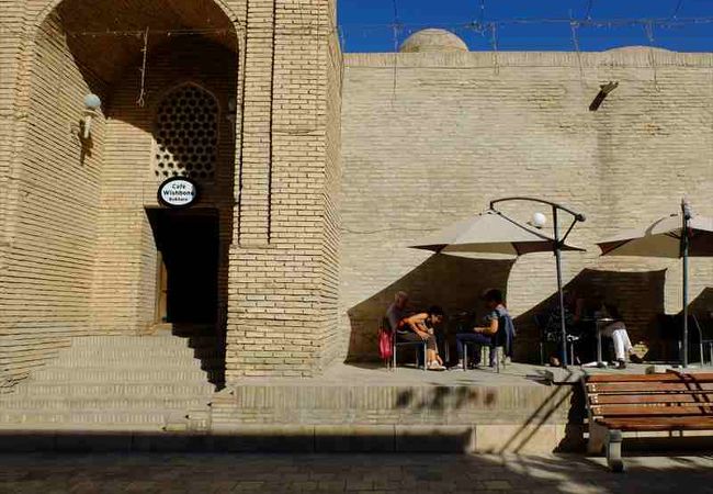 ドイツ品質のケーキや朝食が人気のカフェ