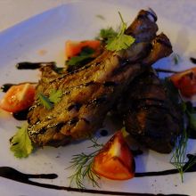 …ラム・チョップ、それに…、