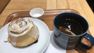 シナモンミルクロールが美味