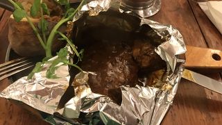 やっぱりハンバーグを注文してしまいます。