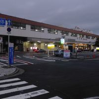 ホテルの斜め前が松江駅