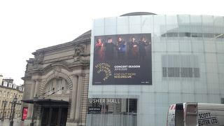 アッシャー ホール