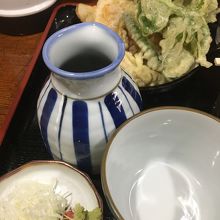 野菜天付けて満足度UP